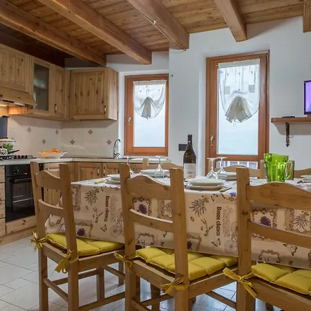 Grazioso Nine E Jo Appartement